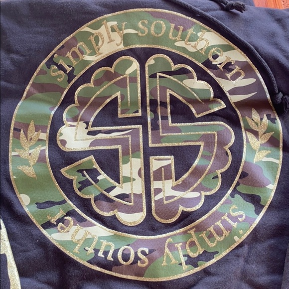 Simply Southern ACDMY Black Deer Hoodie - Picture 2 of 6